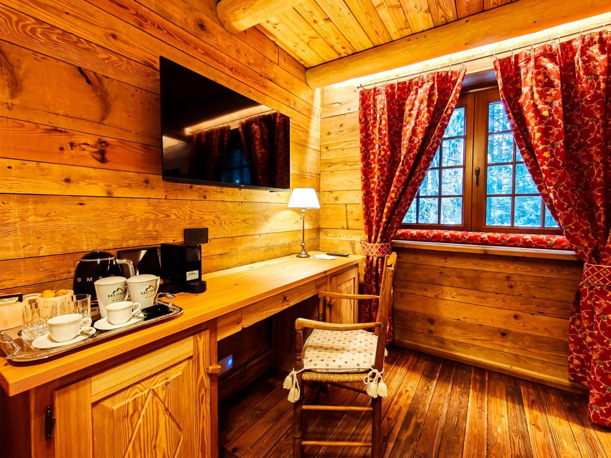 Hotel Breithorn Champoluc Exterior foto