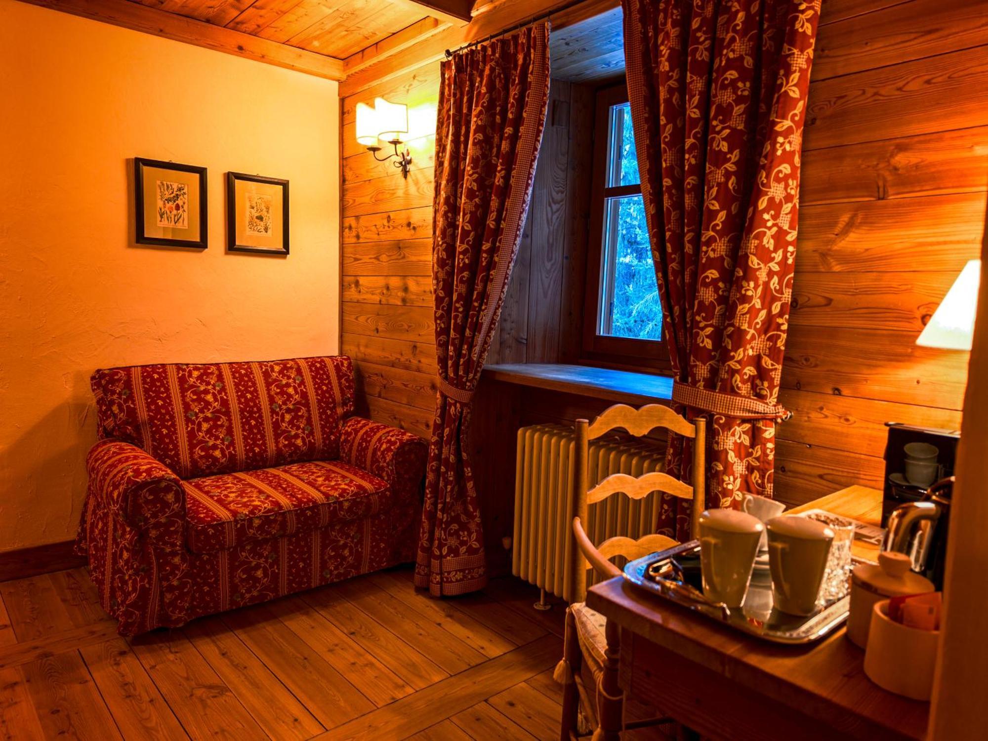 Hotel Breithorn Champoluc Exterior foto